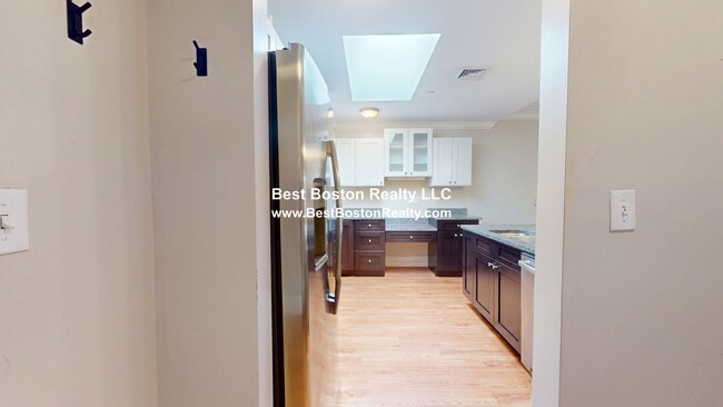 Photo - 286 Main St Unit 209