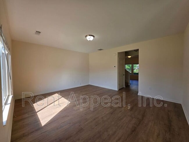 Photo - 1490 Avalon Creek Rd