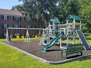 Photo - 7200 Marion Ave Unidad 413