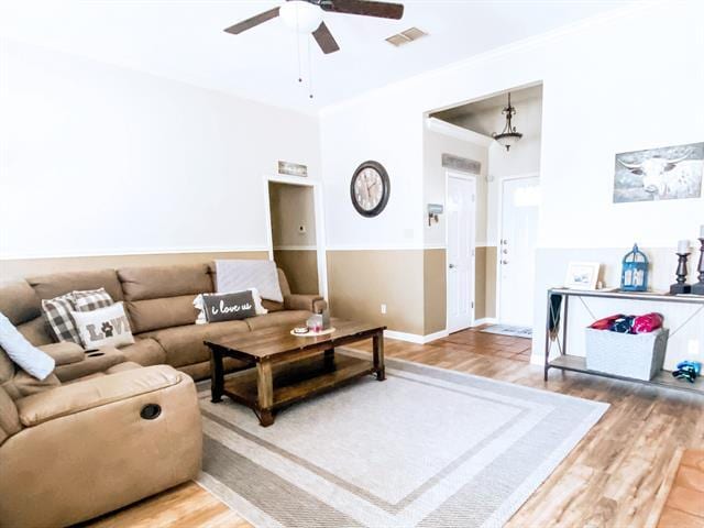 Photo - 813 Irene St