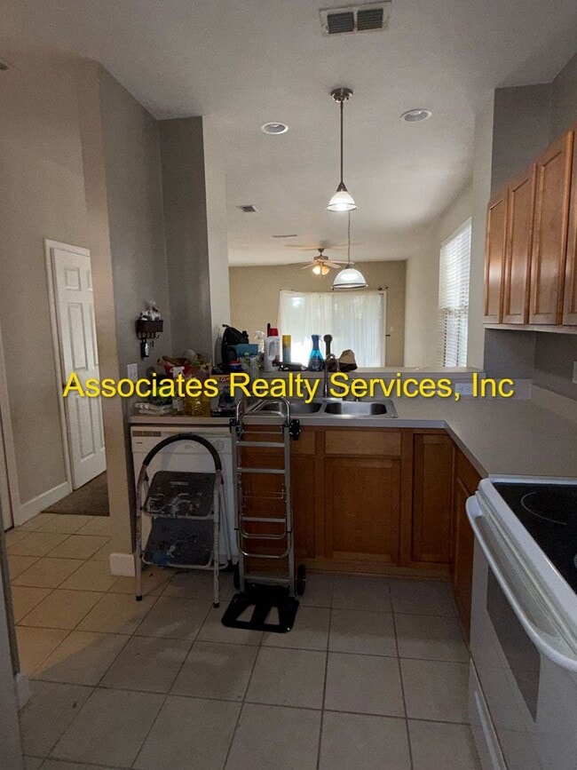 Photo - Spacious End Unit Available in Garland Condo