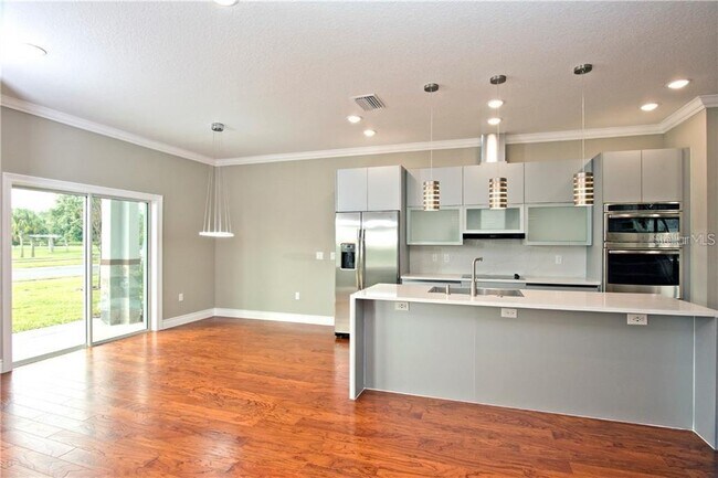 Photo - 1927 Greenbriar Ter