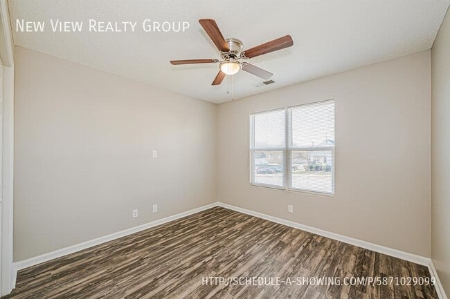 Photo - 238 Hoskins Mill Ln Unit D