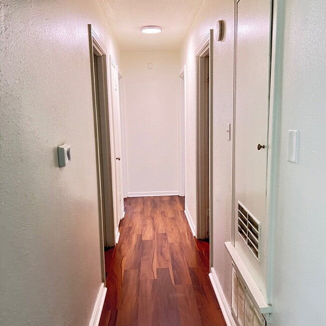 Photo - 1604 Belmoor Ave