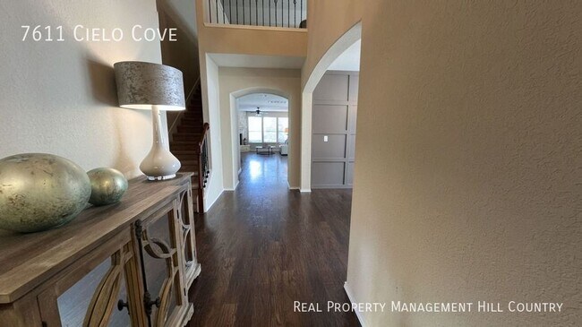 Photo - 7611 Cielo Cove