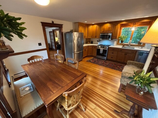 Eat-in kitchen - 35 Prospect St Unit 35A Prospect Street