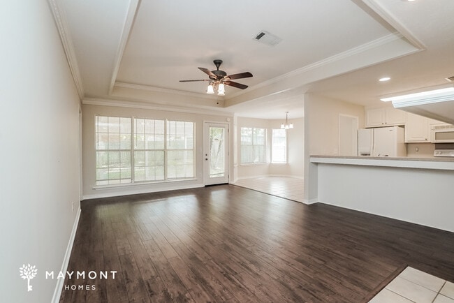 Photo - 122 Chestnut Dr