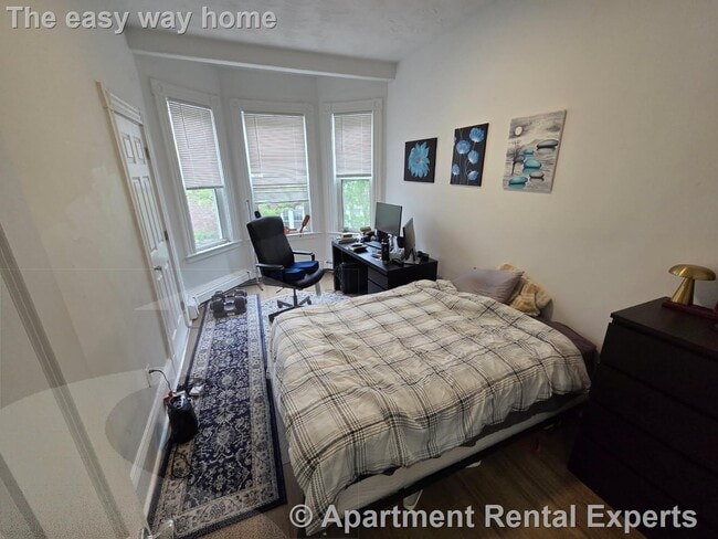Photo - 254 Windsor St Unidad #2L
