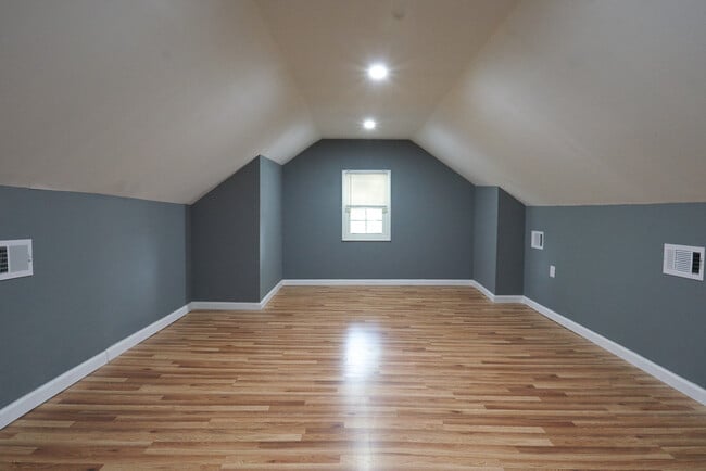 Photo - 910 N Evergreen St