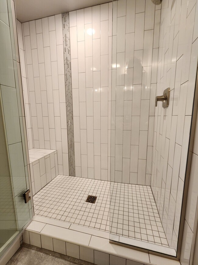 Photo - 325 Meriwether Ave