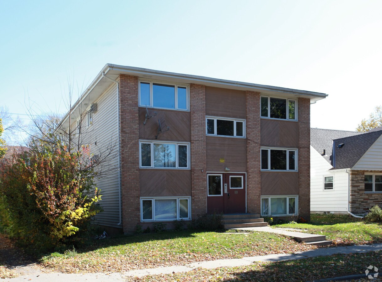 Photo - 3421 15th Ave S