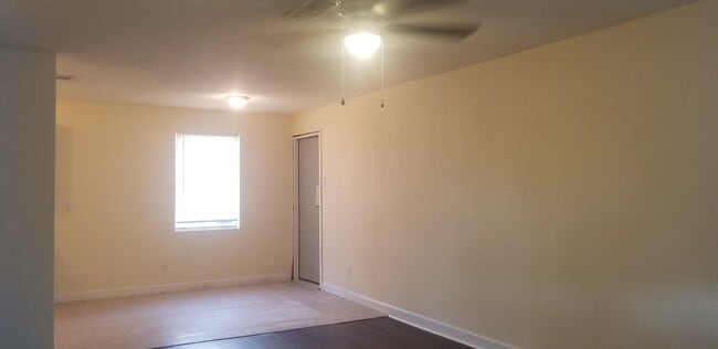 Photo - 6305 Skylark Ln