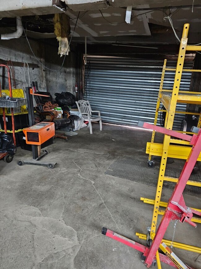 Photo - 5000 N 20th St Unit Commercial