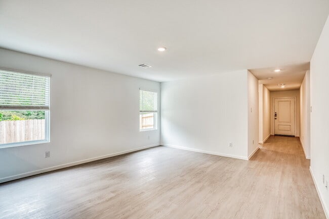 Photo - 5445 E Forest Rd