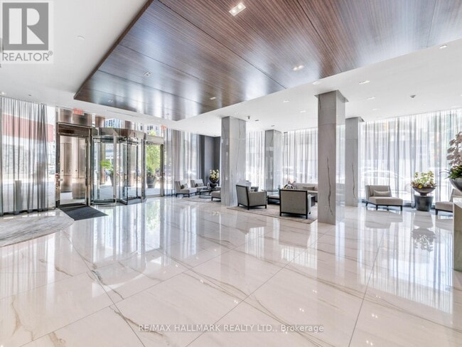 Photo - 88 Davenport Rd Unité 308