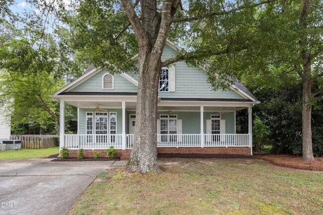 Building Photo - 2837 Tryon Pines Dr