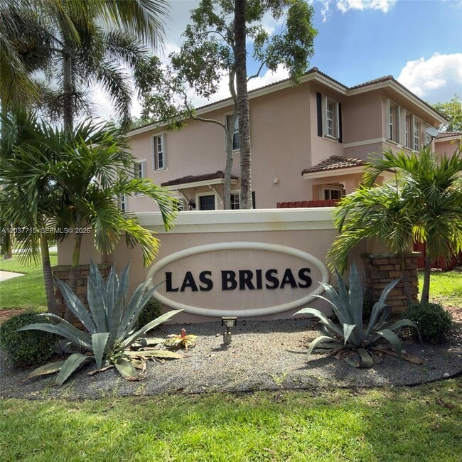 Building Photo - 280 Las Brisas Cir