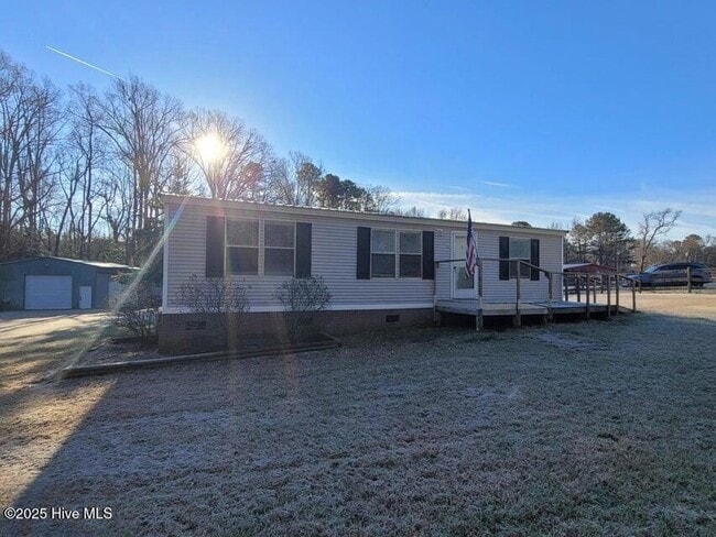 Building Photo - 1477 Farm Life School Rd Rental