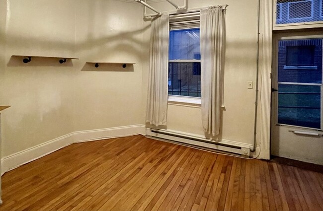 Photo - 797 Washington St Apartamentos Unidad #A