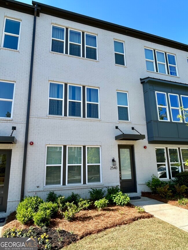 Photo - 2540 Mountain Ash Ln