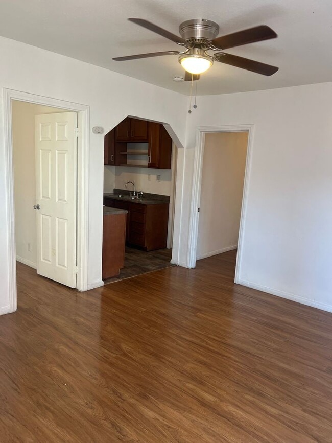 Photo - E1077F Unidad 1118