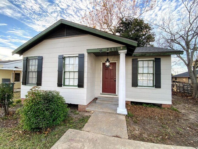 Photo - Remodeled 2-Bedroom Home with Modern Ameni...