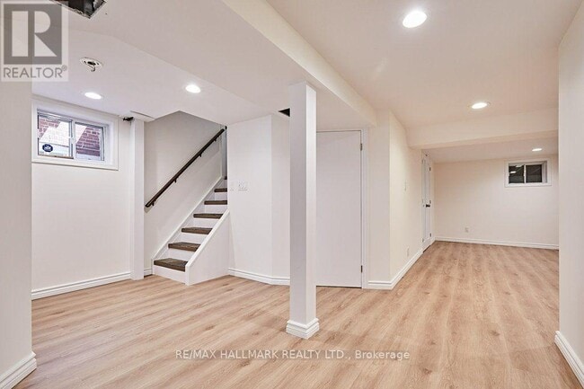 Photo - 181 Ferris Rd