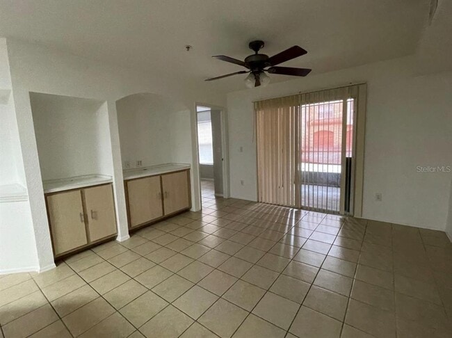 Photo - 827 Camargo Way Unit 112