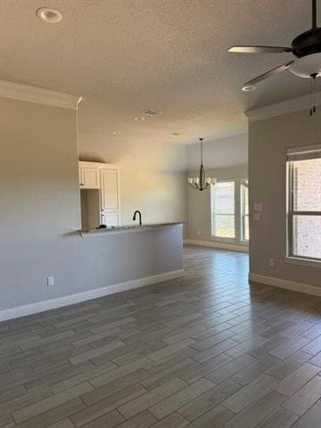 Photo - 272 Jacinth Ln