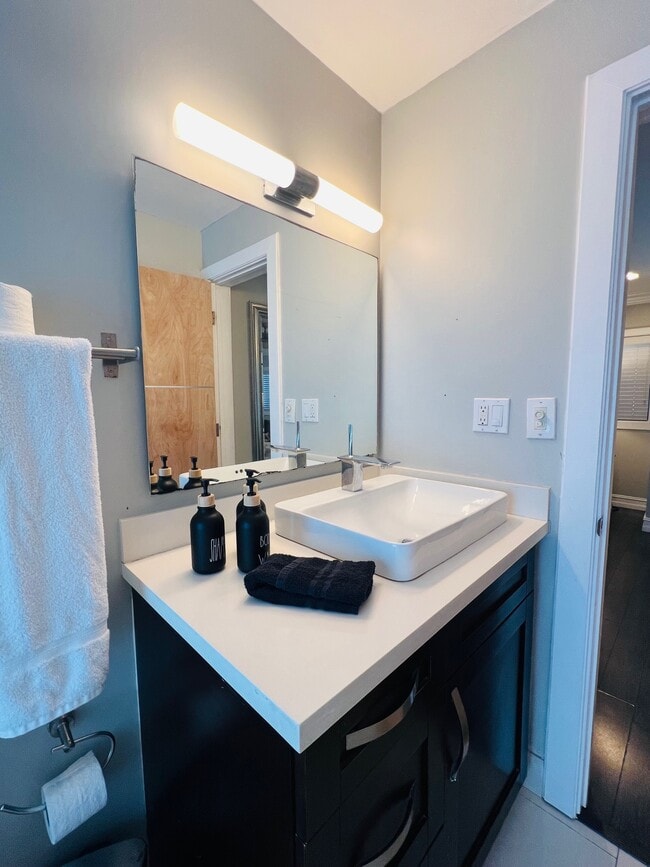 Photo - 2120 SW 28th Ter Unidad A