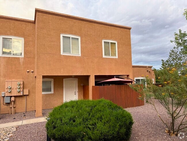 Building Photo - 1003 Mineral Way Rental