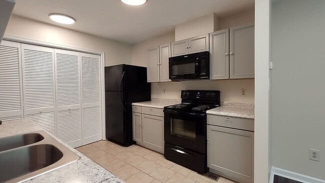 Photo - Chisle Run- 2 bedrooms and 1.5 bathrooms