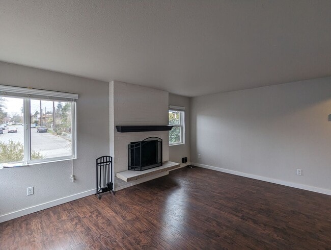 Photo - 357 NW 50th St Unidad 355