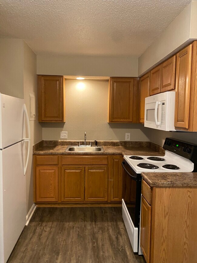 Photo - 3451 Grand Ave Apartments Unit 10