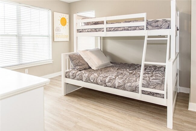 Photo - 69 Allandale Dr