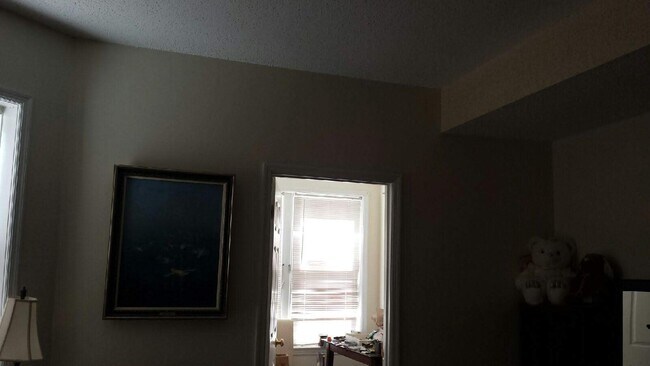 6018 McPherson Ave Unit 2E