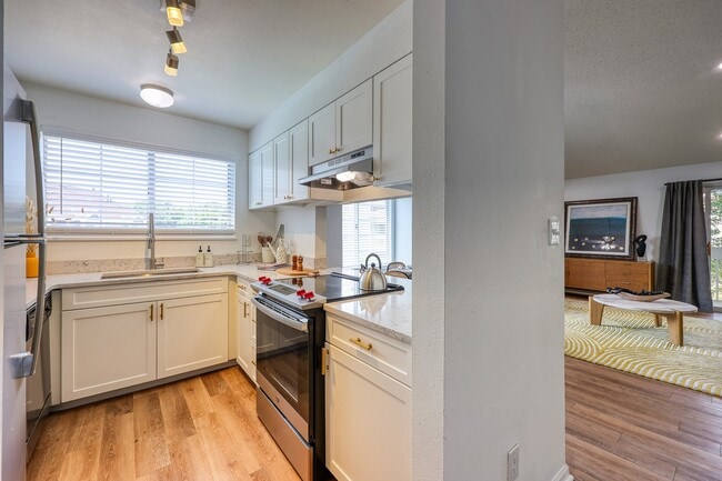 Photo - Deerfield at Indian Creek