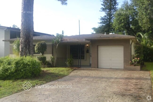 Building Photo - 6844 SW 12th St Rental