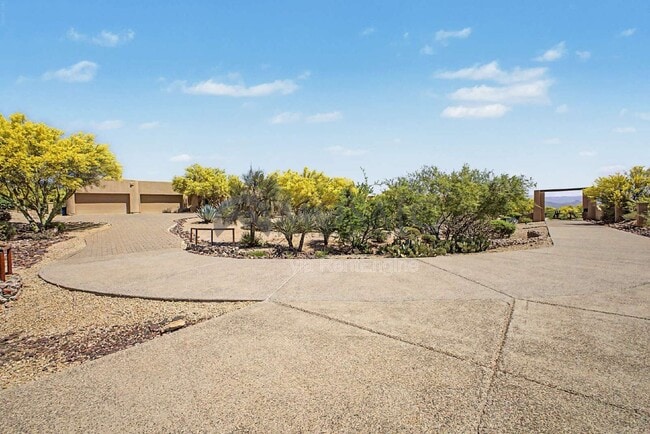 Photo - 14006 E Mark Ln