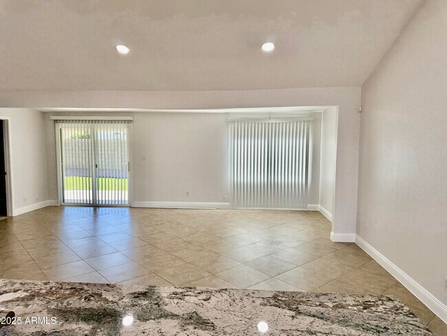 Photo - 1213 E Tonto Ln