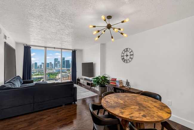 Photo - 1750 N Bayshore Dr Unit 3706
