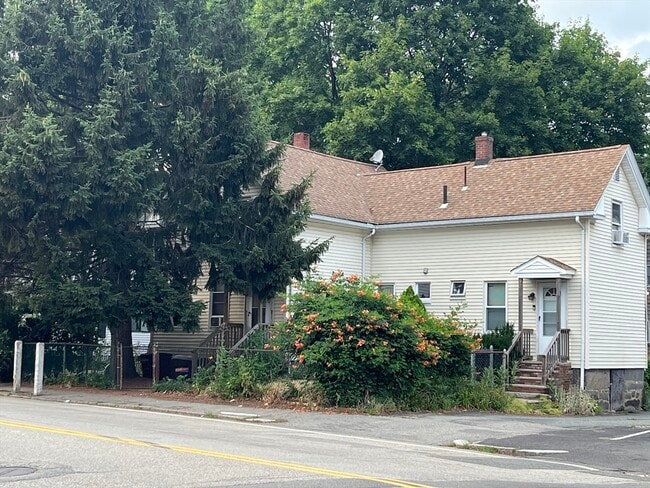 Photo - 207 Copeland St Townhome