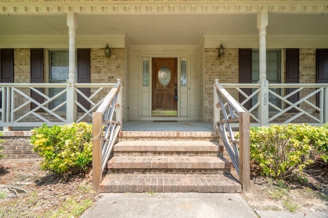 Photo - 1608 Piney Creek Pl