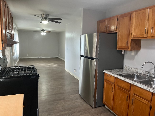 Photo - 2303 St Francis Ave