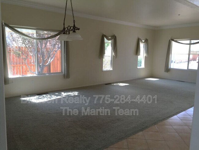 Photo - 3200 Cityview Terrace