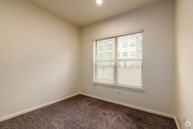1BR, 1BA - 610SF - Bedroom - Los Portales de Lena Guerrero