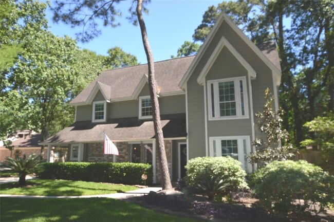 Photo - 2 Woodhaven Wood Ct