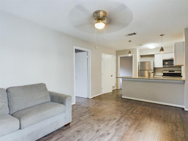 Photo - 2510 San Gabriel St Unit 205