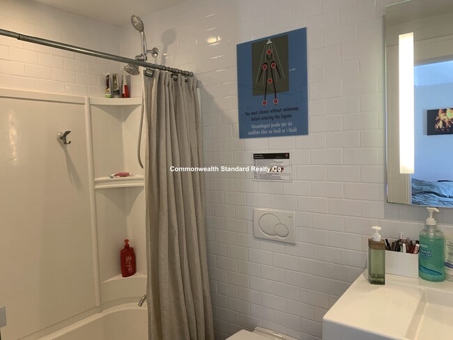 Photo - 126 Charles St Unit 2