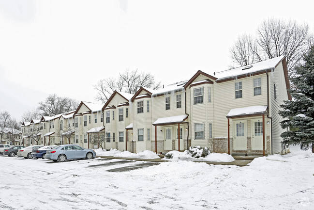 Photo - Forest View Townhomes and Apartments